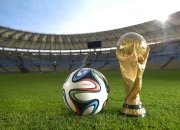 库里连续七场比赛得分超过刷新纪录，法国队不断突破！比赛高潮迭起