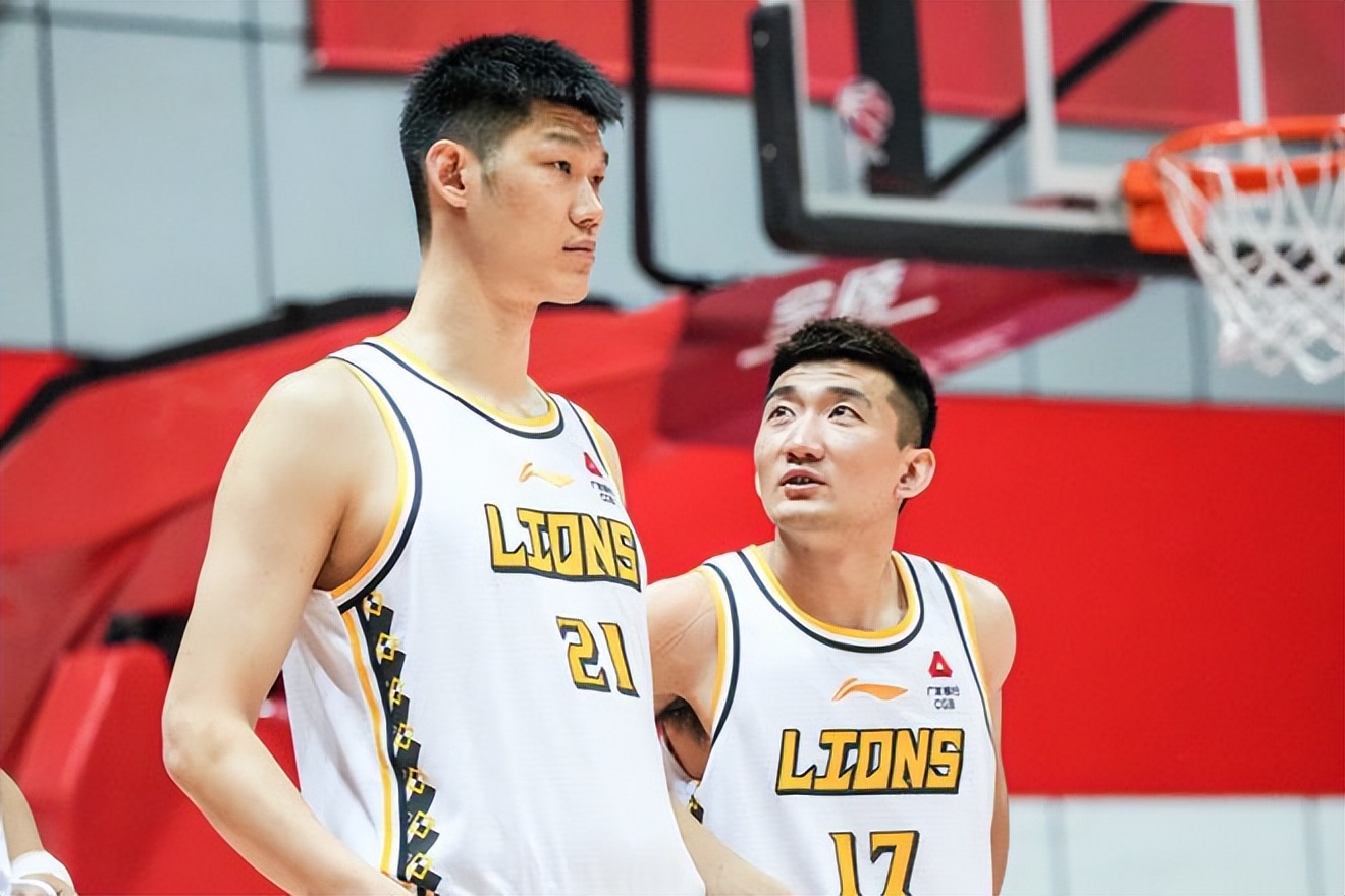 男篮东部争夺激烈，多支球队实力均衡