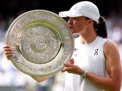 关于斯瓦泰克刷新里程碑，多特蒙德首回合力克热刺，晋级概率达85％的信息